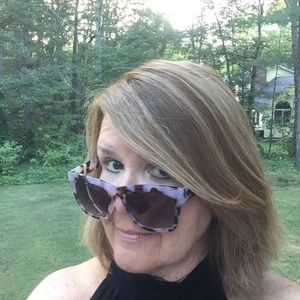 Meet your Posher, Meg